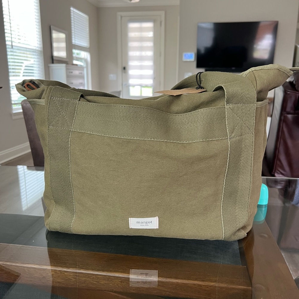 Margot Khaki Men's Messenger Bag